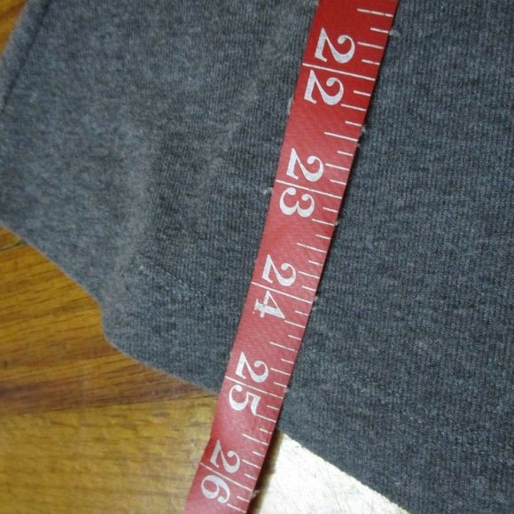 Designer Little Remix Charlotte Eskildsen Girls Mock Neck Gray Knit l/s Dress - Picture 4 of 4